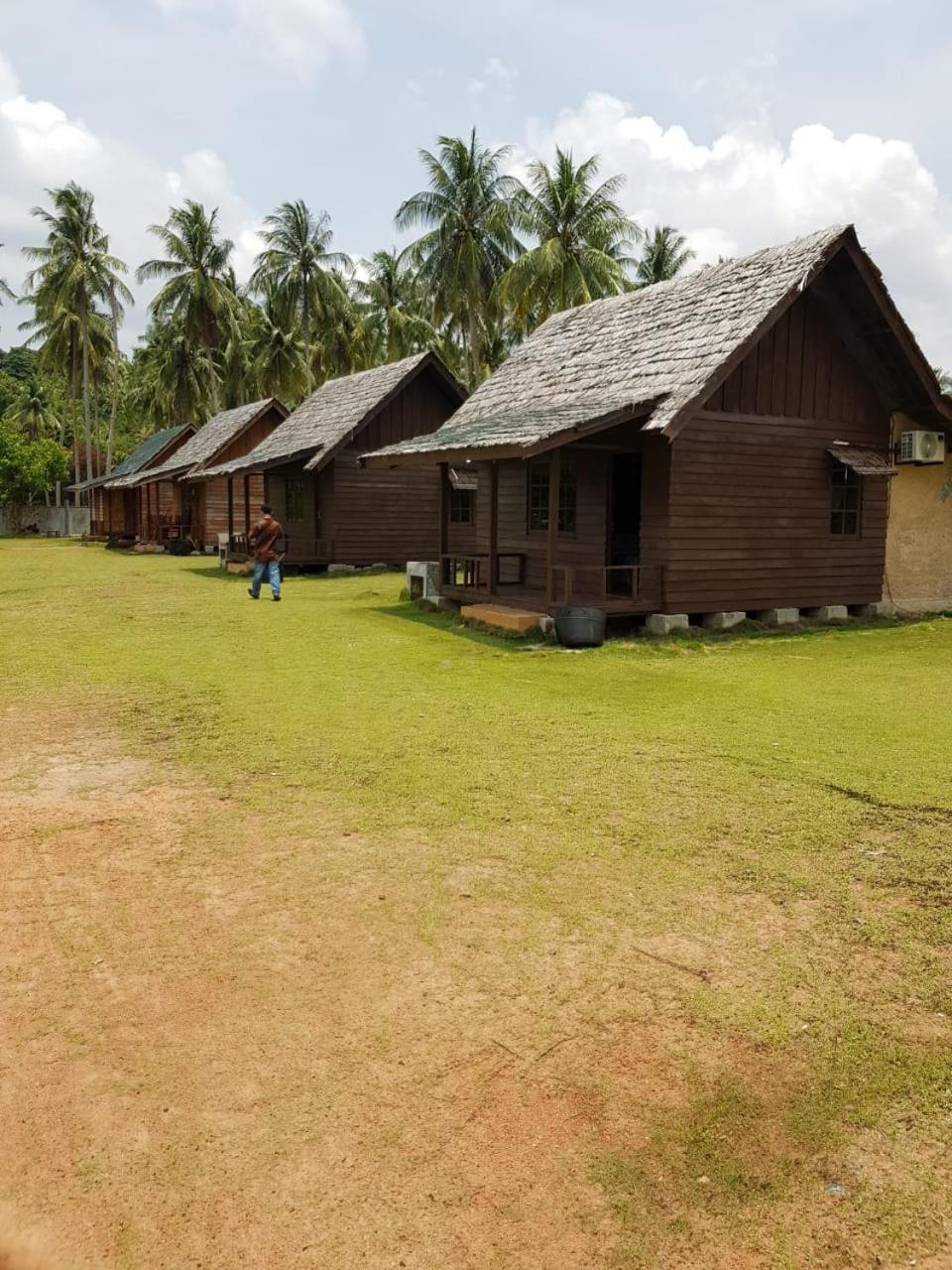 Serumpun Padi Emas Resort Teluk Bakau Kültér fotó